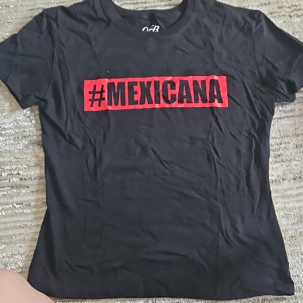 Black T-Shirt with Red #MEXICANA Print